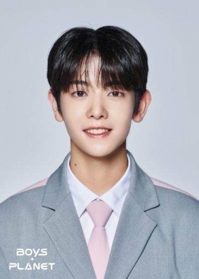 Quiz image attachment