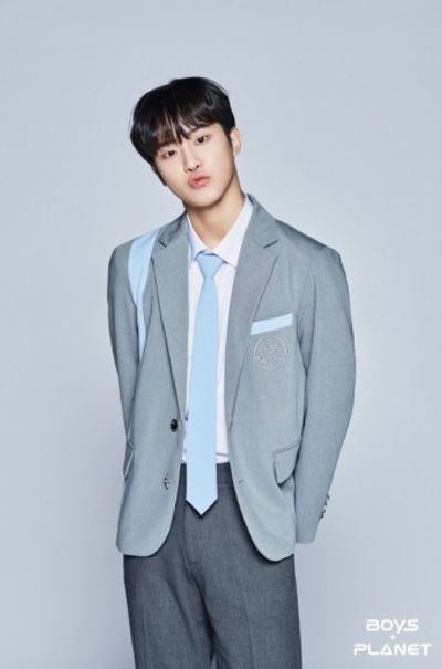 Quiz image attachment