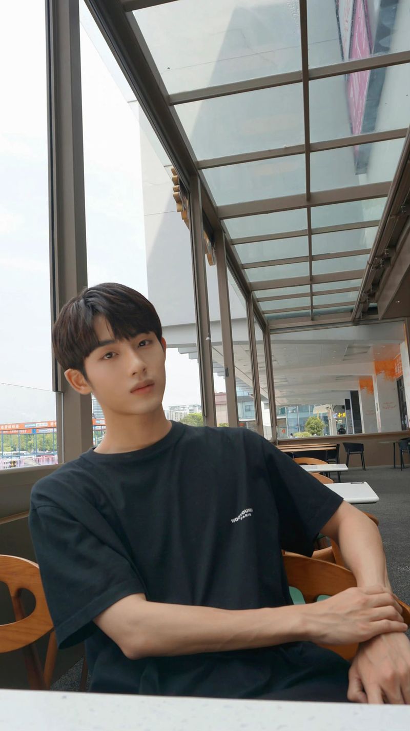 Quiz image attachment