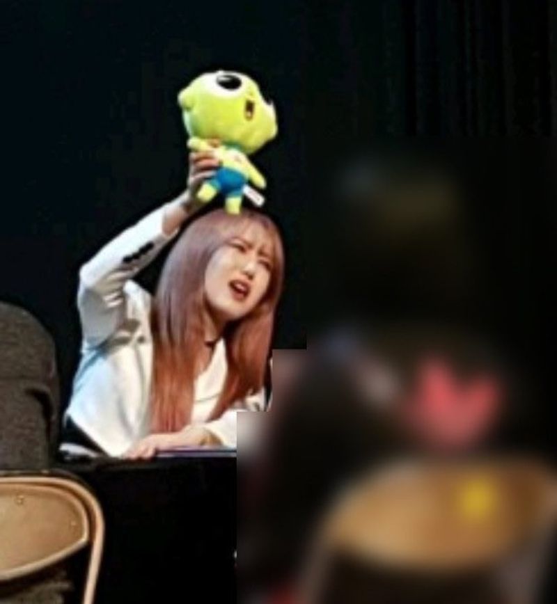 Quiz image attachment